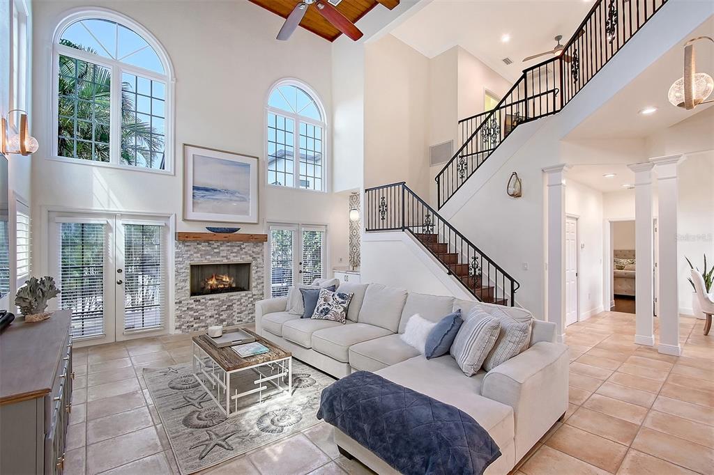 4108 Roberts Point Road Sarasota, FL 34242 - Photo 9 of 46 Gallery Image 9