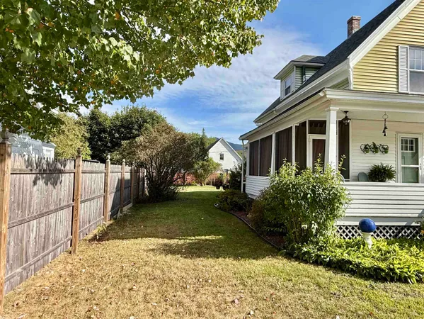 $268,900 | 15 Rich Street, Northumberland, NH 03582