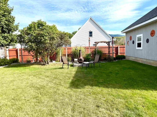 $268,900 | 15 Rich Street, Northumberland, NH 03582