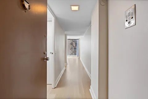 $199,000 | 2400 North Lakeview Avenue, Unit 1116, Chicago, IL 60614