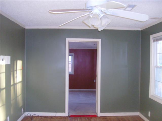 147 Scenic View Road Old Hickory, TN 37138 - Photo 7 of 9 Living Room