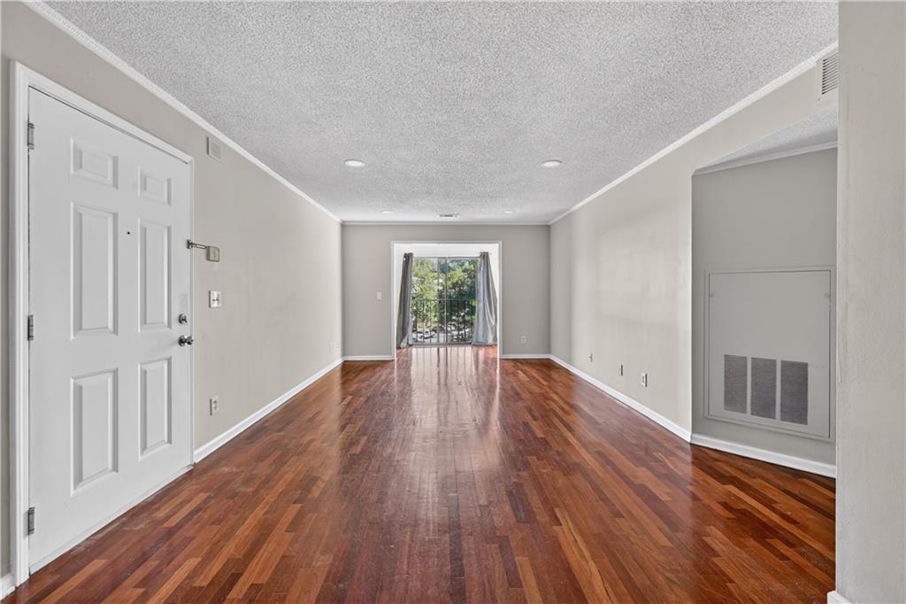 2657 Lenox Road Northeast, Unit H110 Atlanta, GA 30324 - Photo 4 of 22