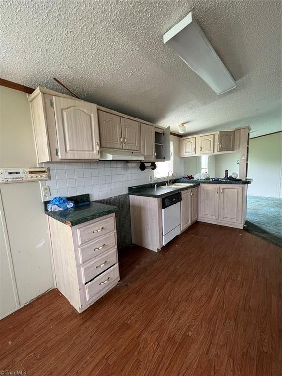 302 Tolbert Road Mount Airy, NC 27030 - Photo 17 of 25 Gallery Image 17