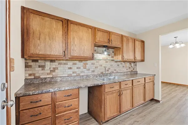 $136,900 | 208 West Park Street, Rich Hill, MO 64779