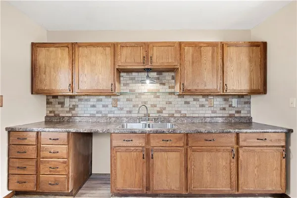 $136,900 | 208 West Park Street, Rich Hill, MO 64779