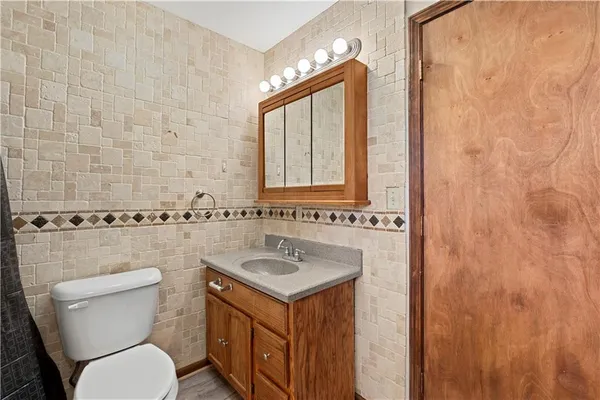 $136,900 | 208 West Park Street, Rich Hill, MO 64779