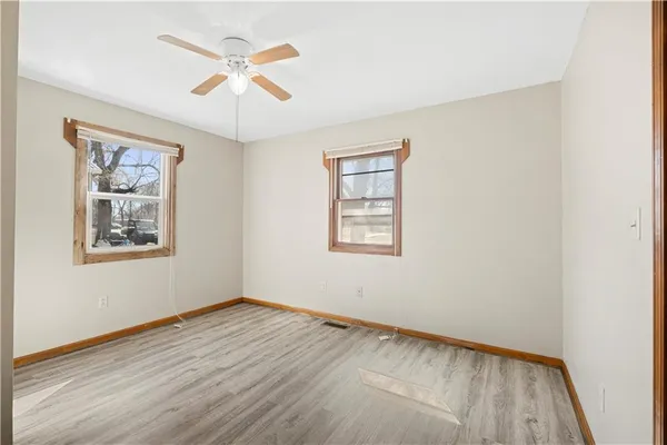 $136,900 | 208 West Park Street, Rich Hill, MO 64779