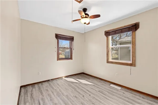 $136,900 | 208 West Park Street, Rich Hill, MO 64779