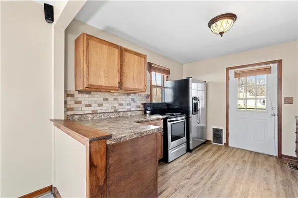 $136,900 | 208 West Park Street, Rich Hill, MO 64779