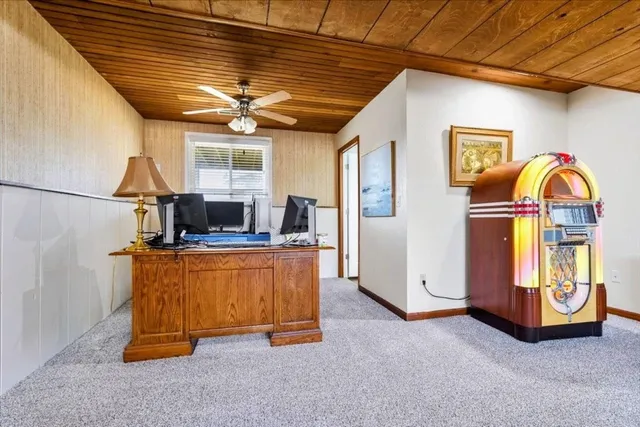 $249,900 | 5 Pembrook Circle, Bloomington, IL 61704