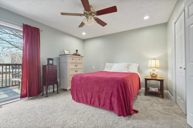 $249,900 | 5 Pembrook Circle, Bloomington, IL 61704