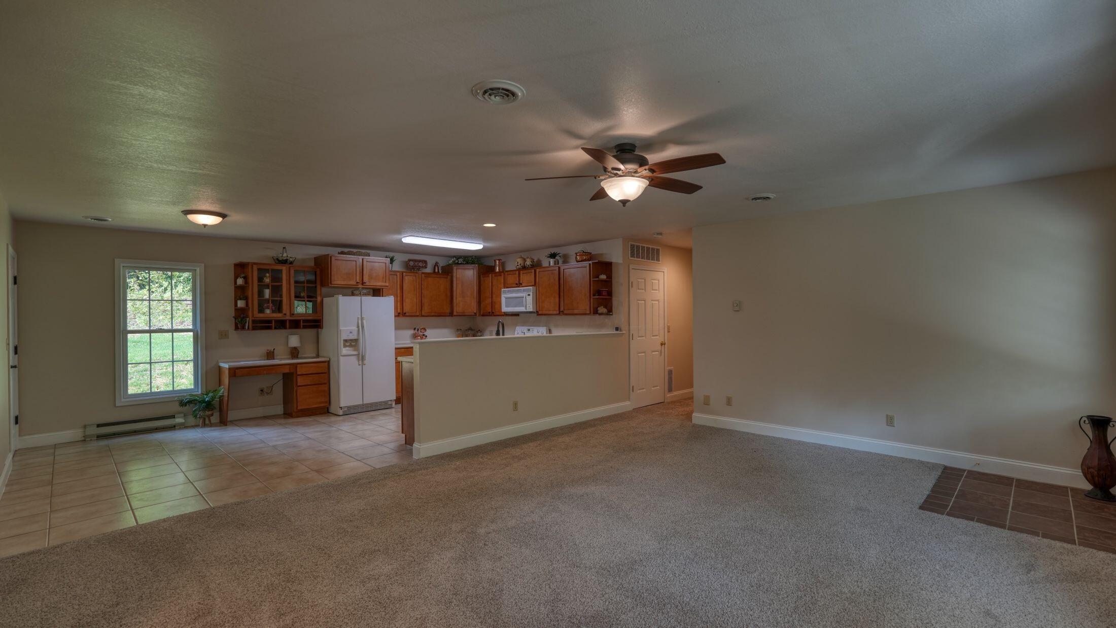 13182 Peacock Road Cambridge, OH 43725 - Photo 9 of 43 FnIDWvzn