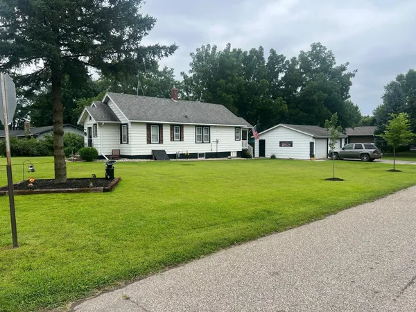 $209,950 | 619 West 5th Street, Litchfield, MN 55355