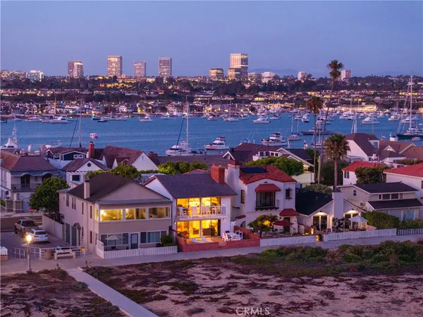 $7,000,000 | 1303 East Balboa Boulevard, Newport Beach, CA 92661