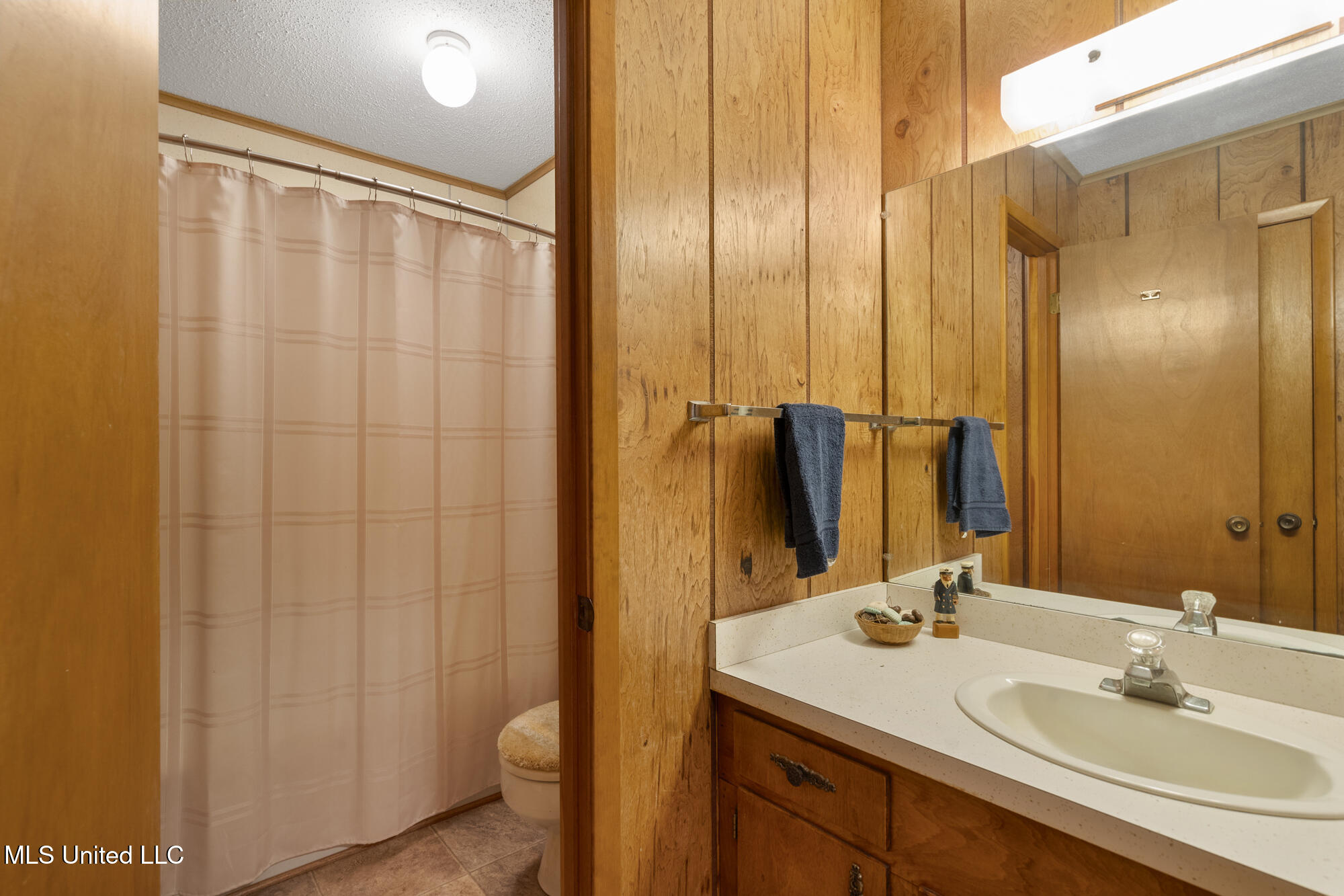 1927 Shady Point Circle Gautier, MS 39553 - Photo 21 of 33 1927 Shady Point Cir