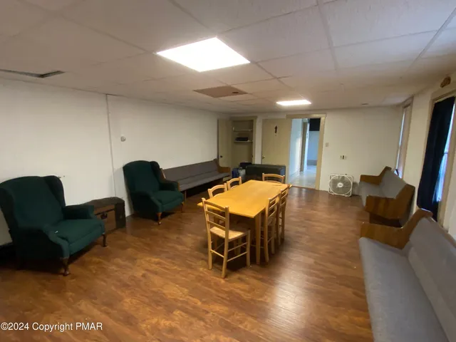 $600,000 | 10491 River Road, New Columbia, PA 17856