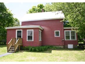 11 Slack Avenue Springfield, VT 05156 - Photo 4 of 8