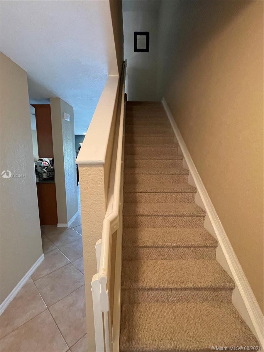 5924 Abbey Road Tamarac, FL 33321 - Photo 5 of 44