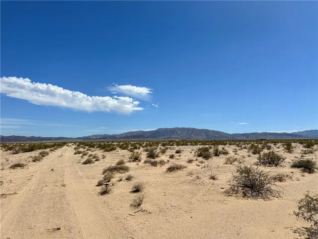 $16,500 | 7 Cadiz Drive, Twentynine Palms, CA 92277