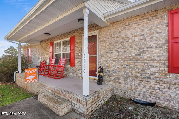 5110 Morganton Road Greenback, TN 37742 - Photo 7 of 34