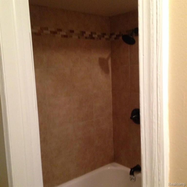 16247 Bak Road Belleville, MI 48111 - Photo 19 of 20