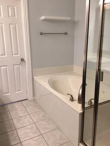 $2,300 | 3721 Oak Street, Fort Worth, TX 76040