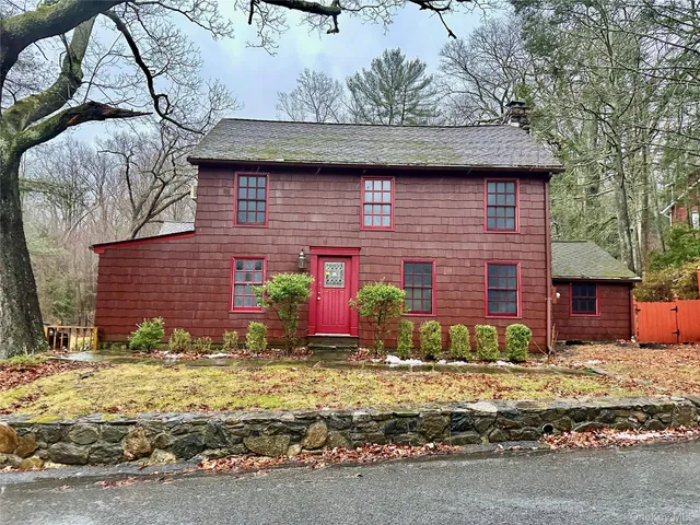 $860,000 | 398 Illington Road, Ossining, NY 10562