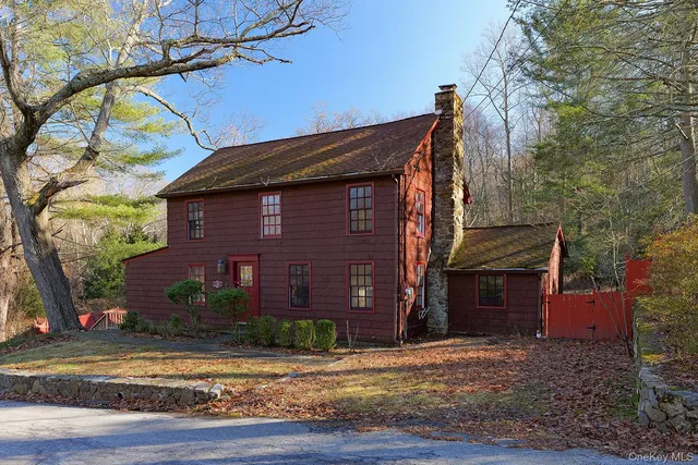 $860,000 | 398 Illington Road, Ossining, NY 10562