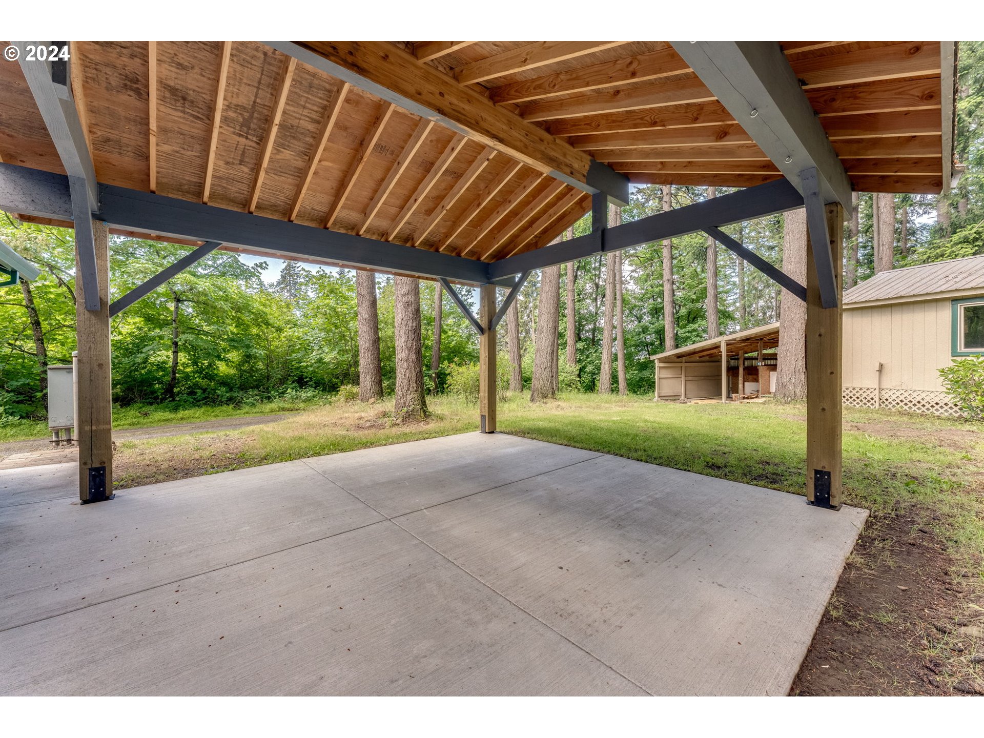 24741 South Central Point Road Canby, OR 97013 - Photo 31 of 48 a view of backyard with green space