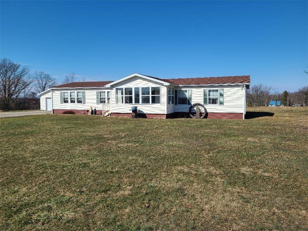 158 Jackie Frank Road Smithfield, PA 15478 - Photo 3 of 25 Gallery Image 3