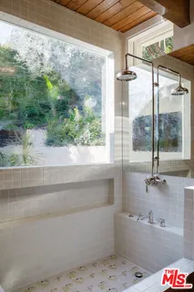 $4,998,000 | 2544 Greenvalley Road, Los Angeles, CA 90046
