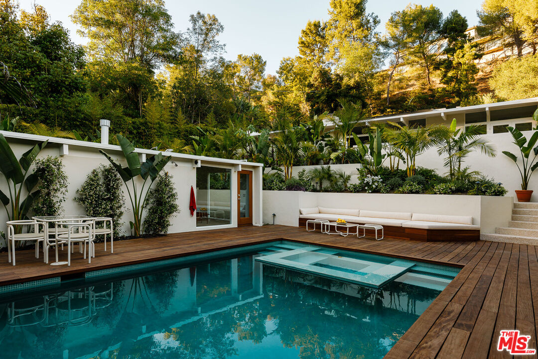 2544 Greenvalley Road Los Angeles, CA 90046 - Photo 47 of 56