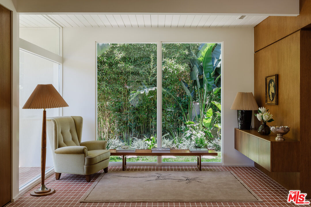 2544 Greenvalley Road Los Angeles, CA 90046 - Photo 9 of 56