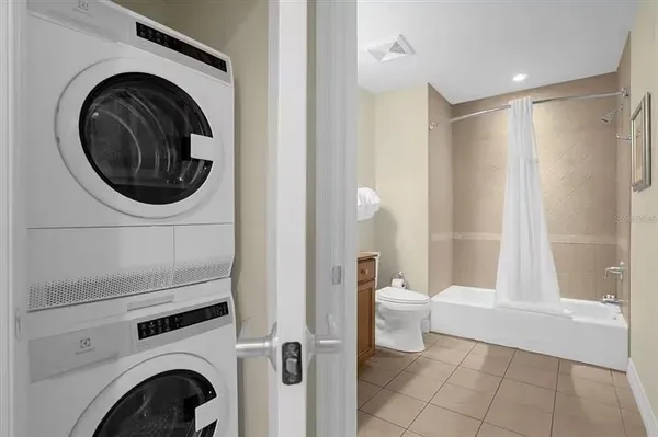 $2,500 | 7601 Cabana Court, Unit 301, Reunion, FL 34747