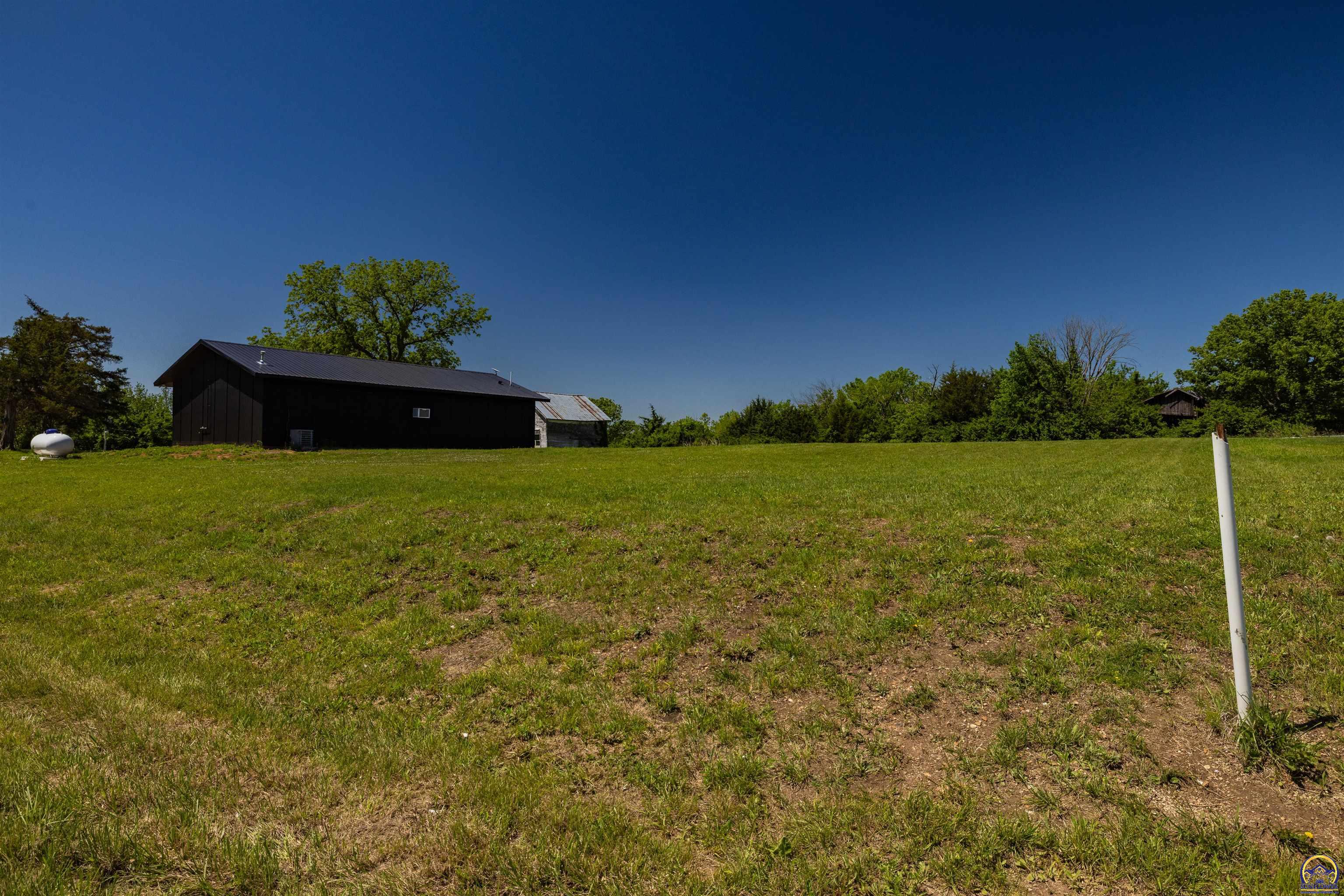 7641 Southeast Croco Road Berryton, KS 66409 - Photo 21 of 24