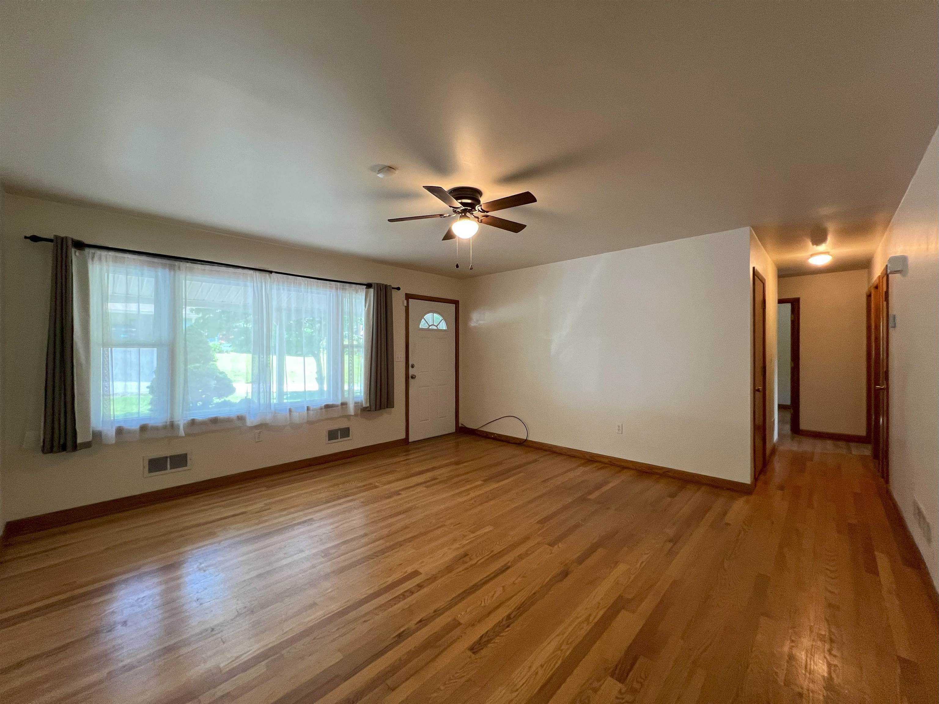 414 Devon Road Staunton, VA 24401 - Photo 8 of 45 Gallery Image 8