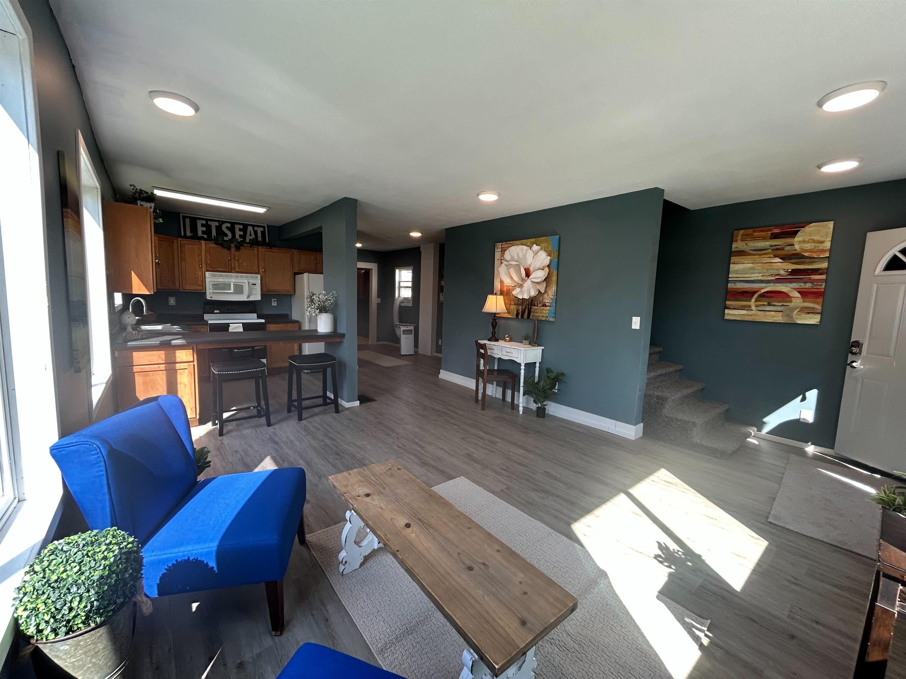 103 Sharon Street Buhl, MN 55713 - Photo 4 of 30