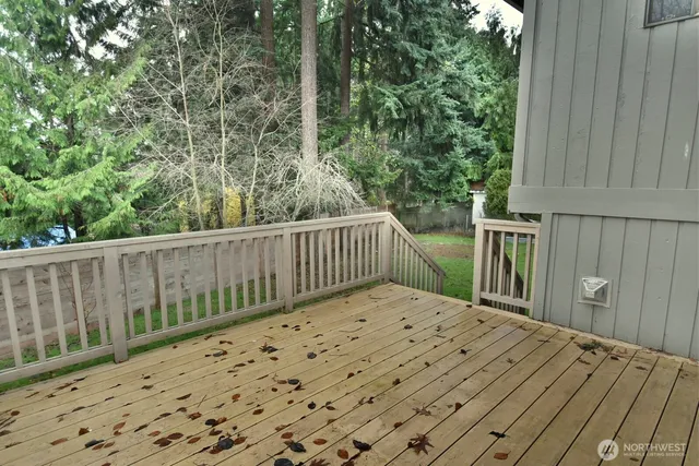 $3,800 | 5033 99th Street Southwest, Mukilteo, WA 98275