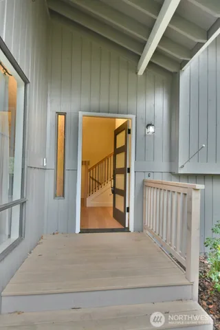 $3,800 | 5033 99th Street Southwest, Mukilteo, WA 98275