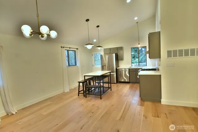 $3,800 | 5033 99th Street Southwest, Mukilteo, WA 98275