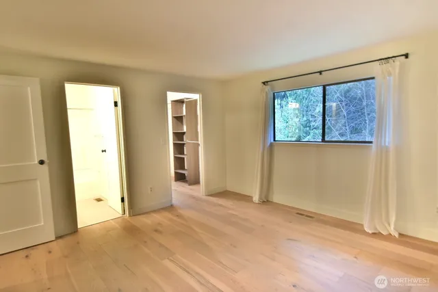 $3,800 | 5033 99th Street Southwest, Mukilteo, WA 98275