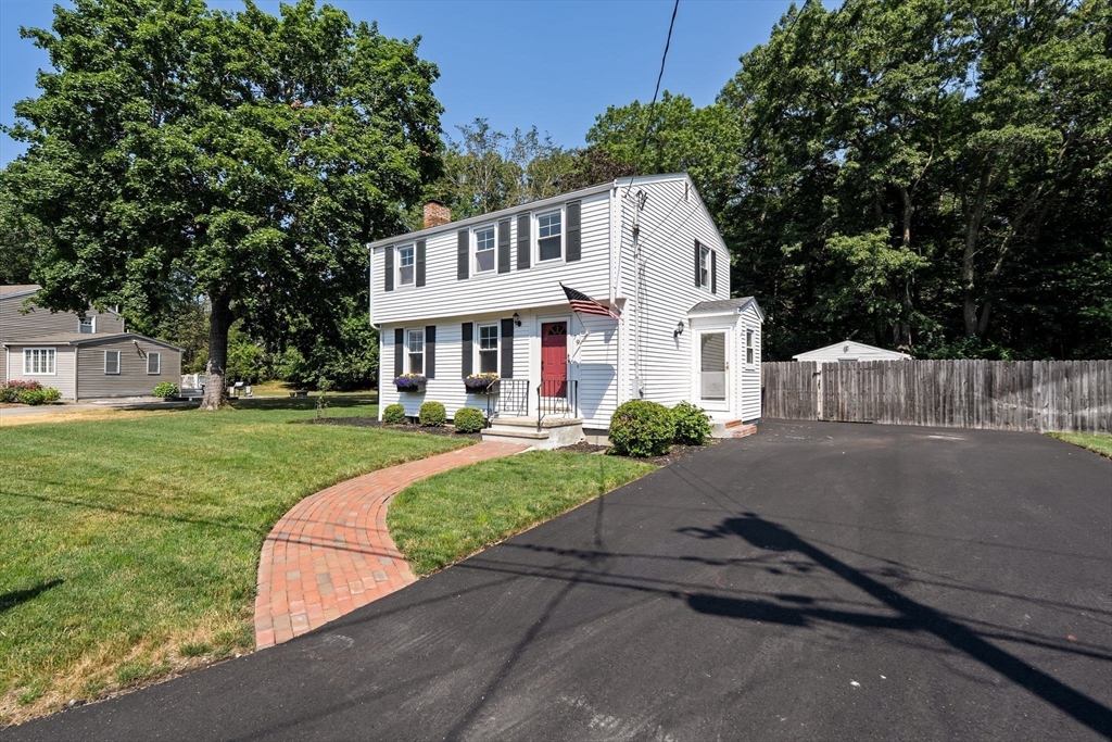 79 Brantwood Road Norwell, MA 02061 - Photo 3 of 42 Gallery Image 3