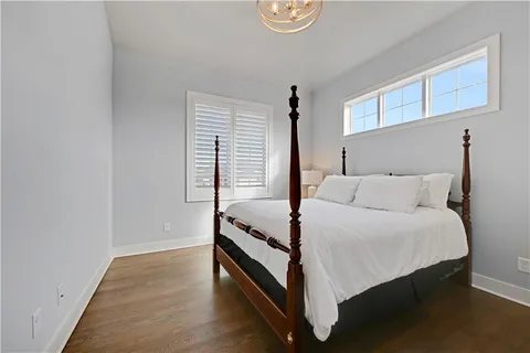 $995,000 | 10715 West 142nd Terrace, Overland Park, KS 66221