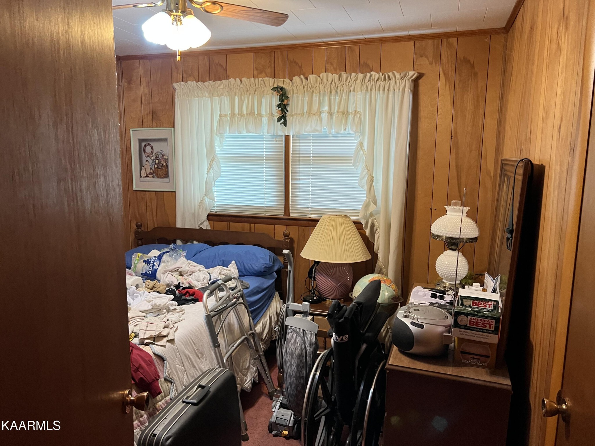 969 Unity Church Road Jamestown, TN 38556 - Photo 13 of 24 a bed room with a bed and a window