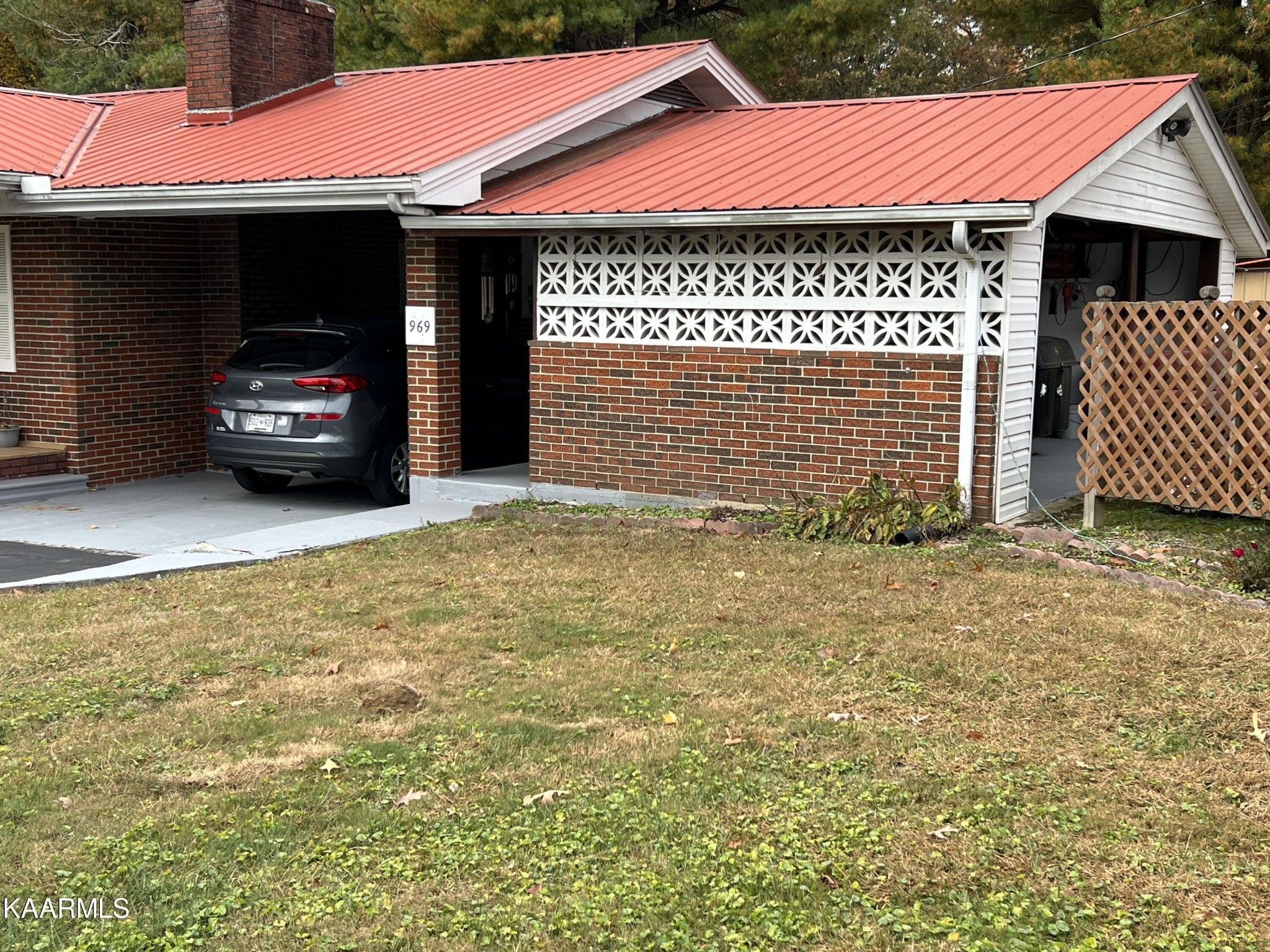 969 Unity Church Road Jamestown, TN 38556 - Photo 6 of 24 a front view of a house with a garage