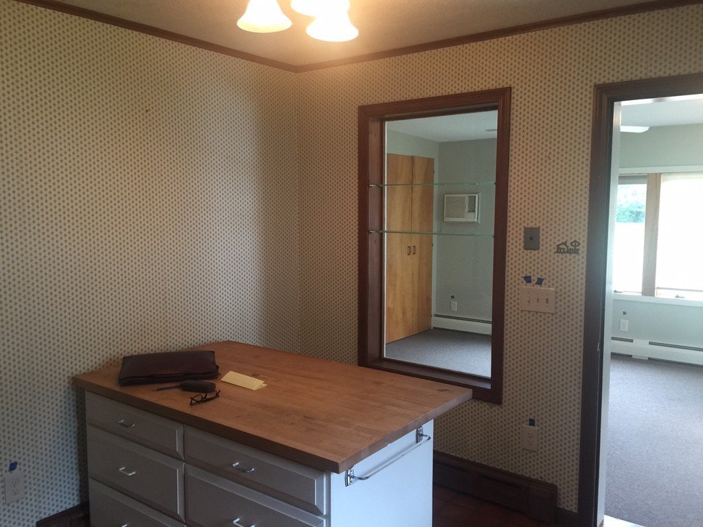 272 Morgan Road West Springfield, MA 01089 - Photo 12 of 19