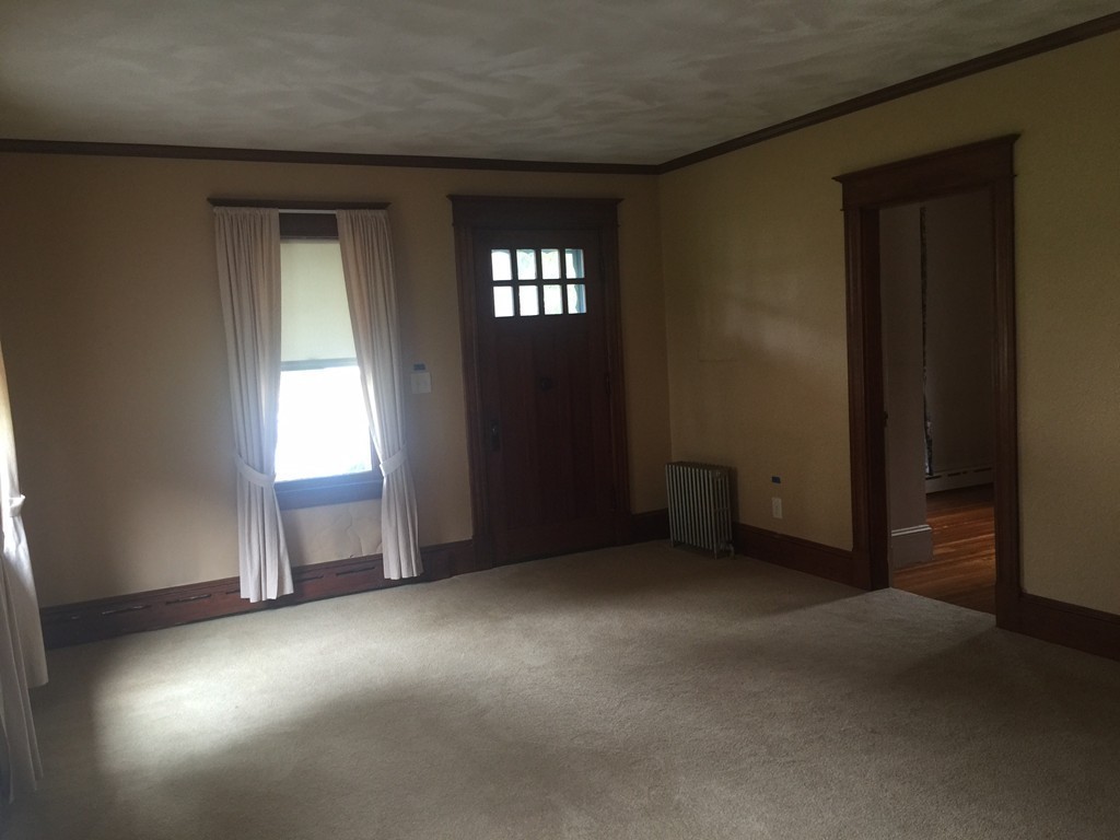272 Morgan Road West Springfield, MA 01089 - Photo 6 of 19