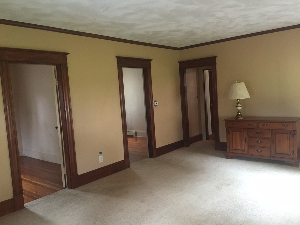 272 Morgan Road West Springfield, MA 01089 - Photo 7 of 19