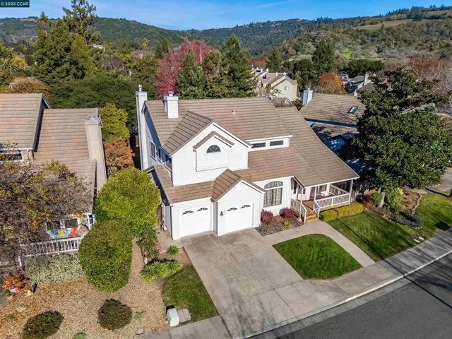 $1,169,000 | 605 Barcelona Drive, Sonoma, CA 95476