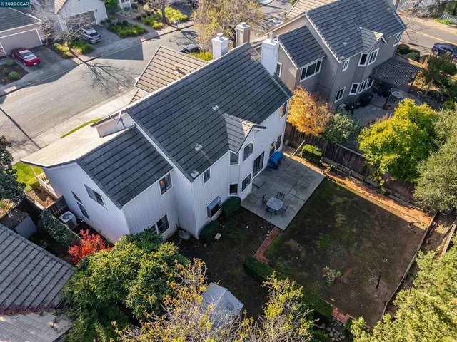 $1,169,000 | 605 Barcelona Drive, Sonoma, CA 95476